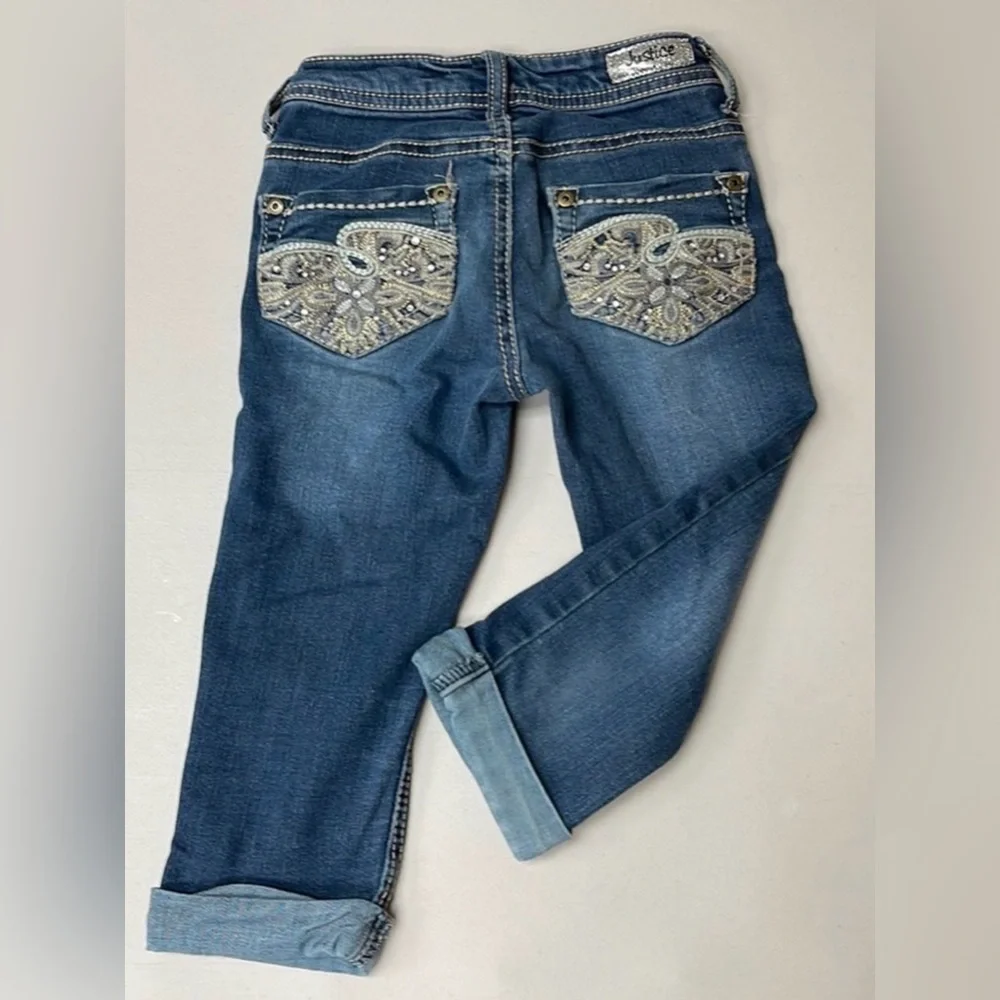 Justice Girls Cuffed Crop Blue Jeans Metallic Embroidered Pocket Accents Size 7S